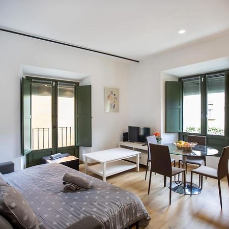 Apartament Al Cor Del Barri Vell De ชีโรนา ภายนอก รูปภาพ