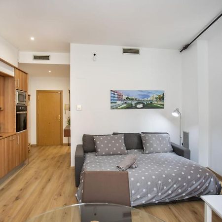 Apartament Al Cor Del Barri Vell De ชีโรนา ภายนอก รูปภาพ