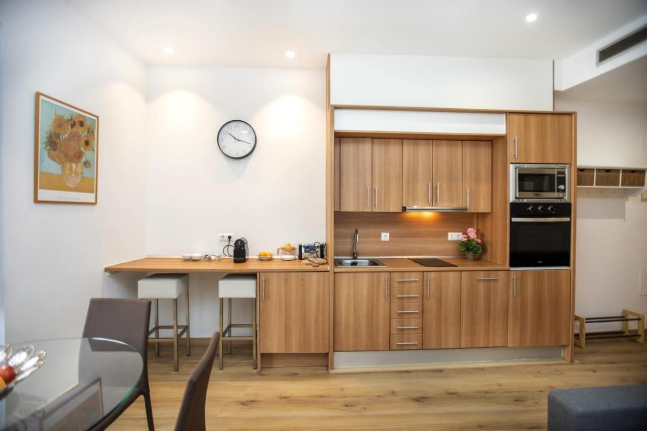 Apartament Al Cor Del Barri Vell De ชีโรนา ภายนอก รูปภาพ